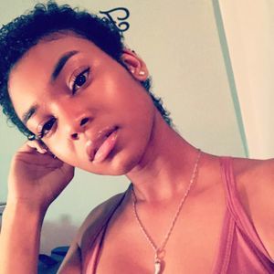 Meet your Posher, Kay